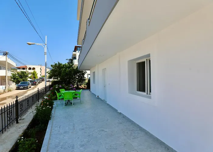Klejvi Apartment