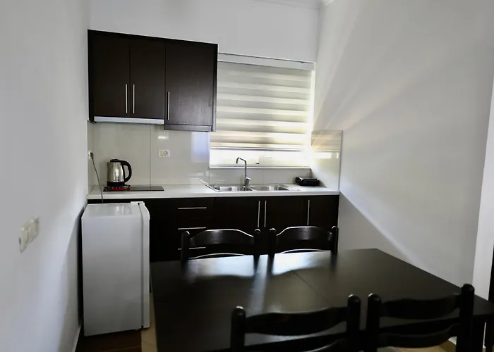 Klejvi Apartment *