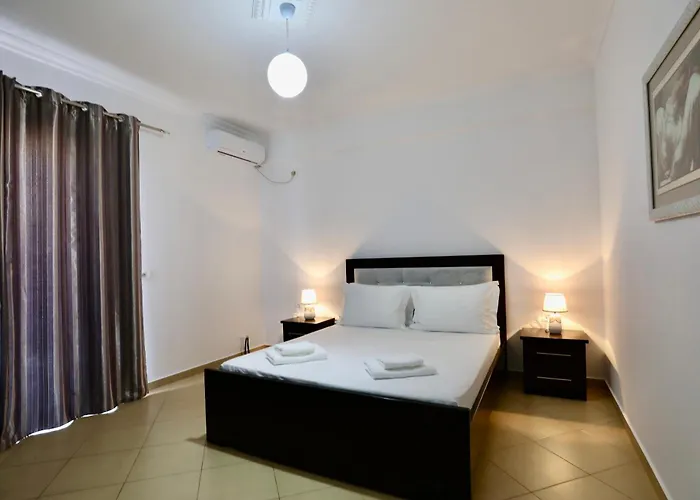 Klejvi Lejlighed Ksamil